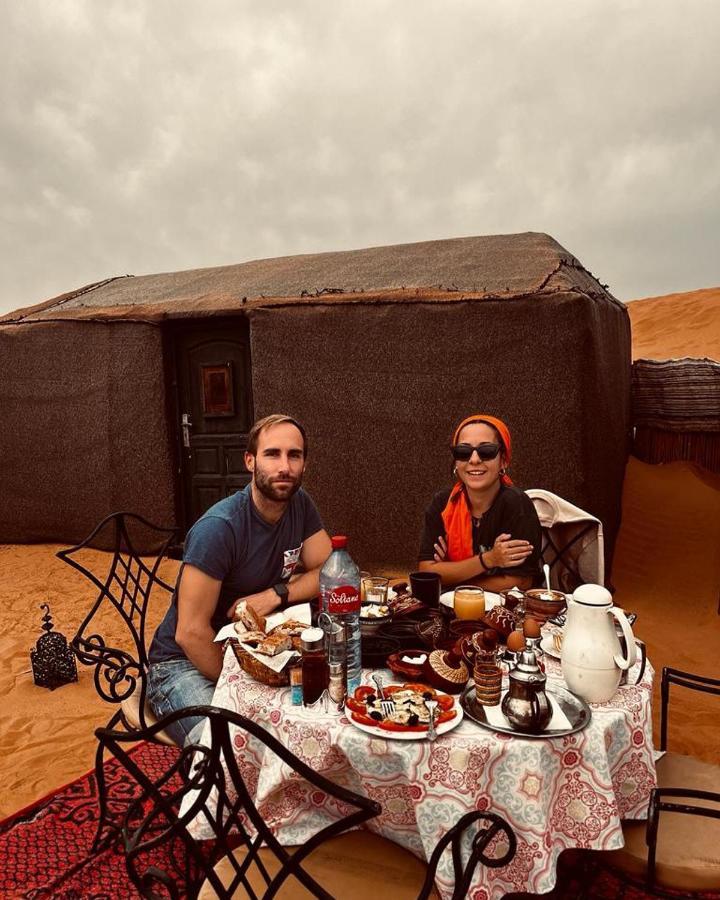 Overnight Desert Camp Merzouga Bagian luar foto