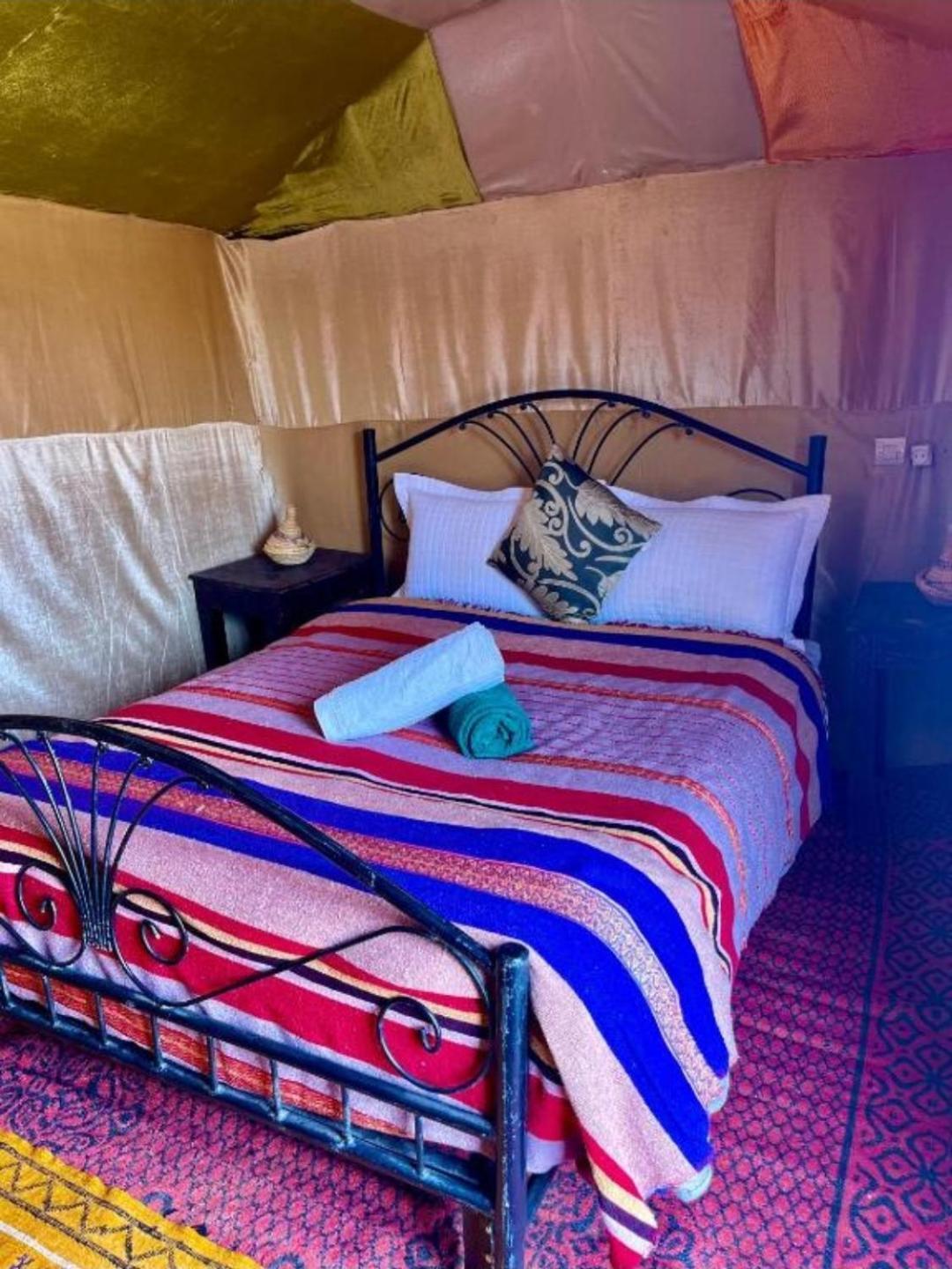 Overnight Desert Camp Merzouga Bagian luar foto