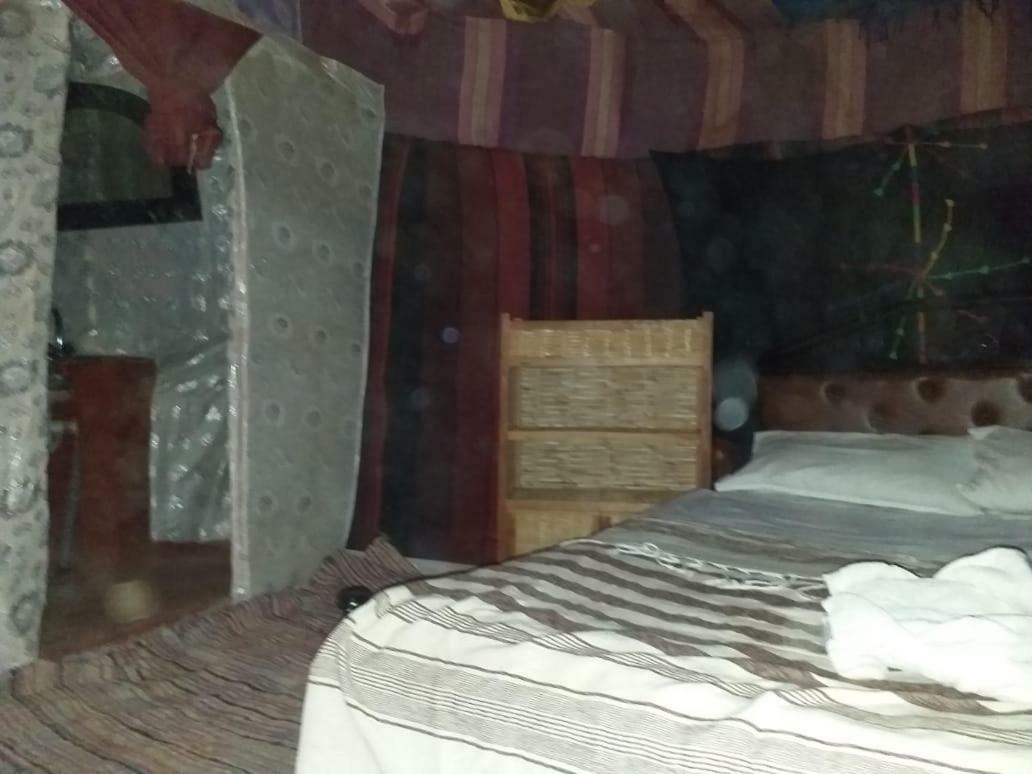 Overnight Desert Camp Merzouga Bagian luar foto